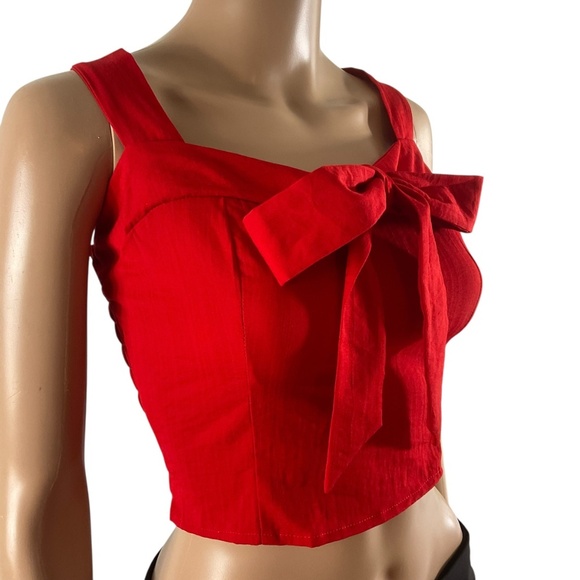 Sienna Sky Red Bow Front Crop Top Size Medium - Picture 3 of 9